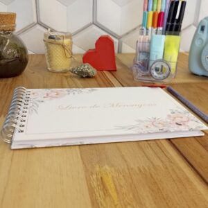 Coleção Amor que Floresce - Livro de mensagens nosso casamento personalizado