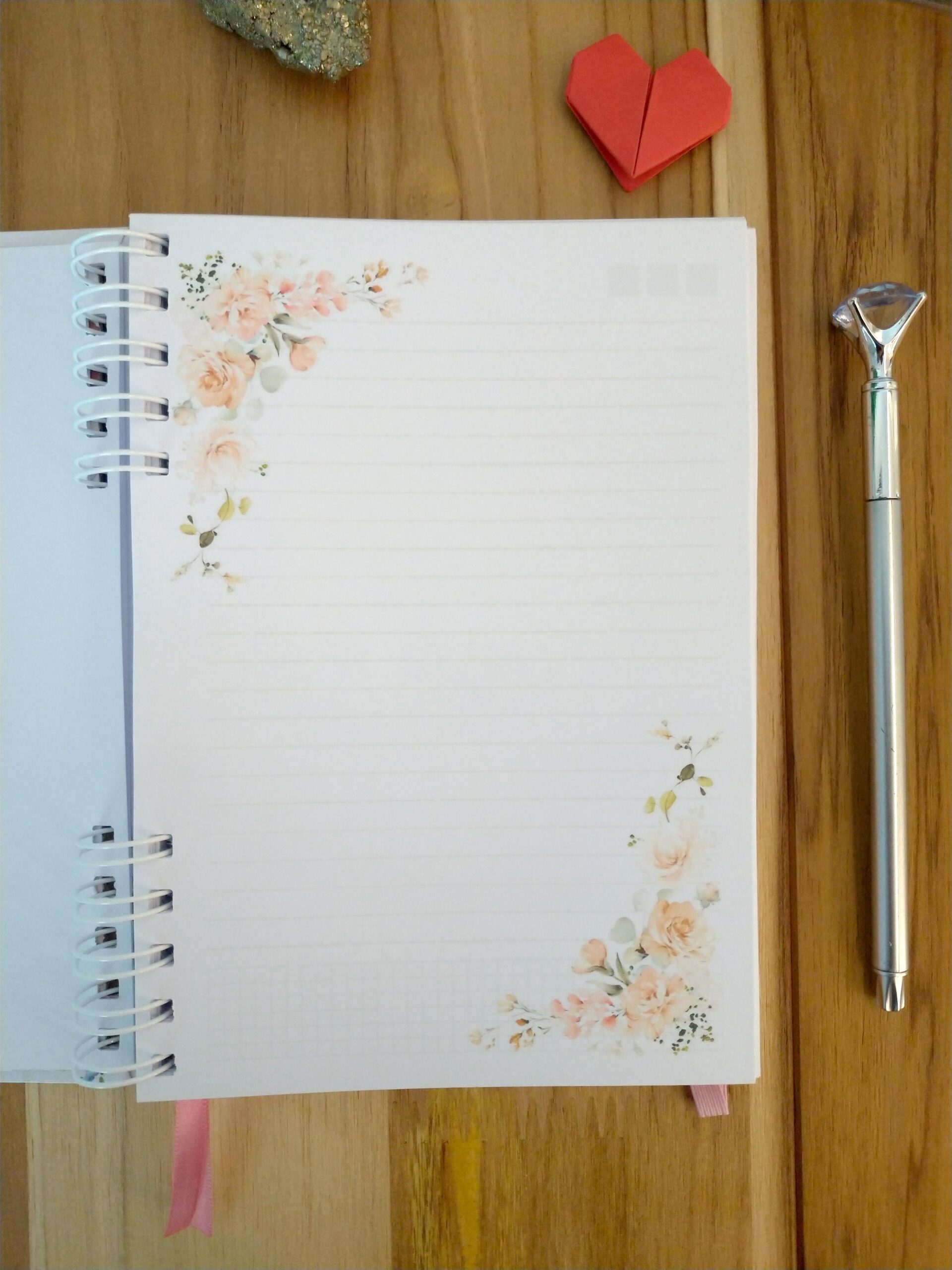 Caderno alfabeto floral personalizado - Imagem 3